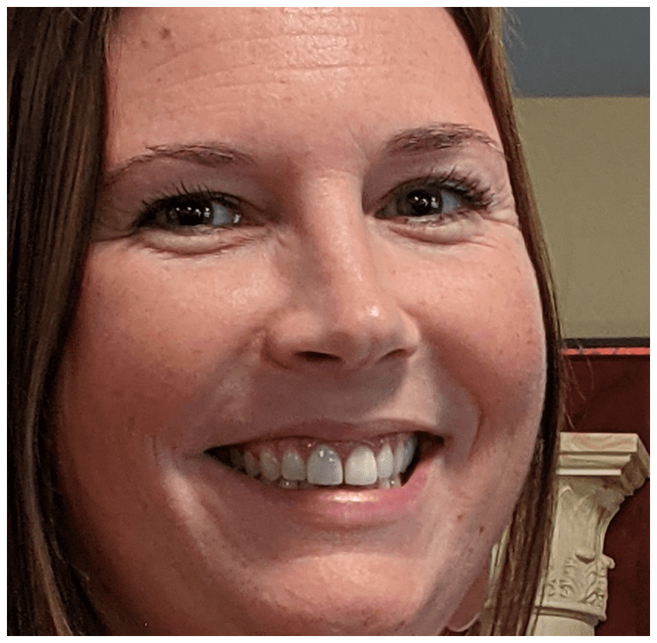 Image of Amanda Nelson